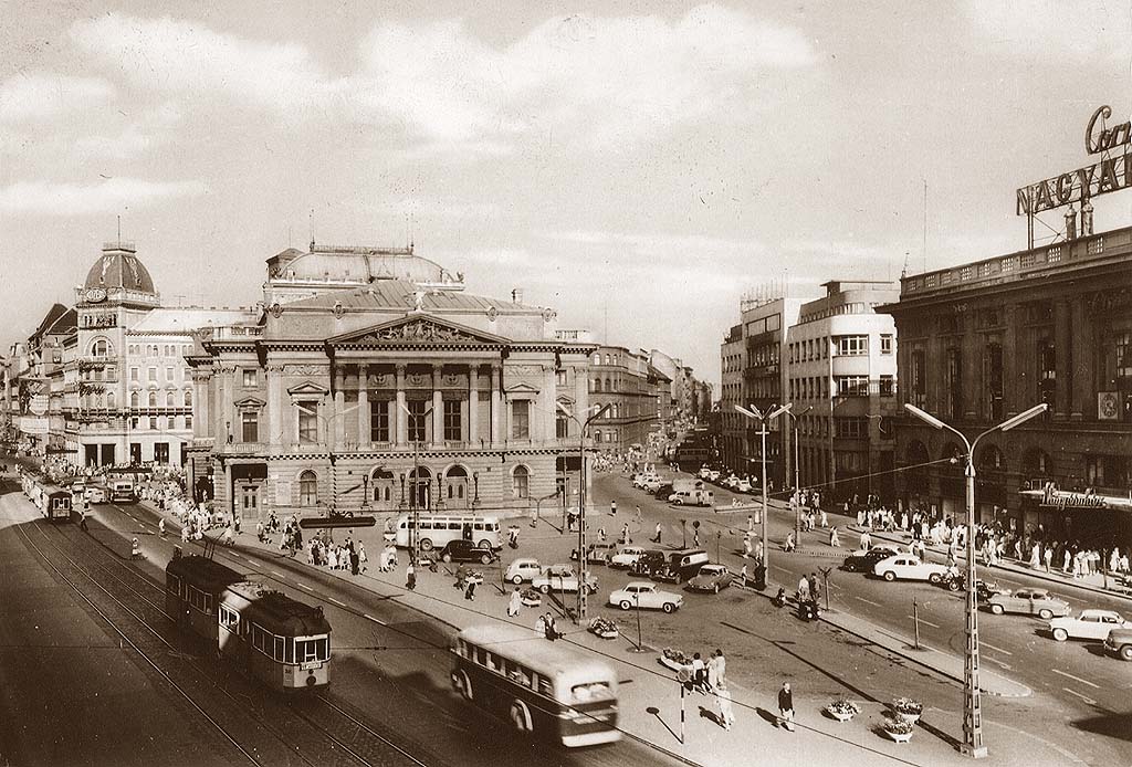 Nemzeti Sz�nh�z